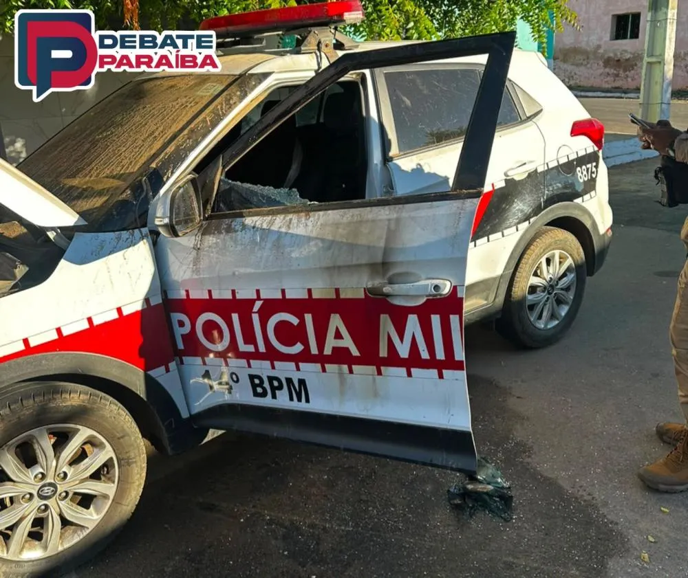 Indivíduos são presos em ação rápida, após atearem fogo em viatura da Polícia Militar, na cidade de Vieirópolis
