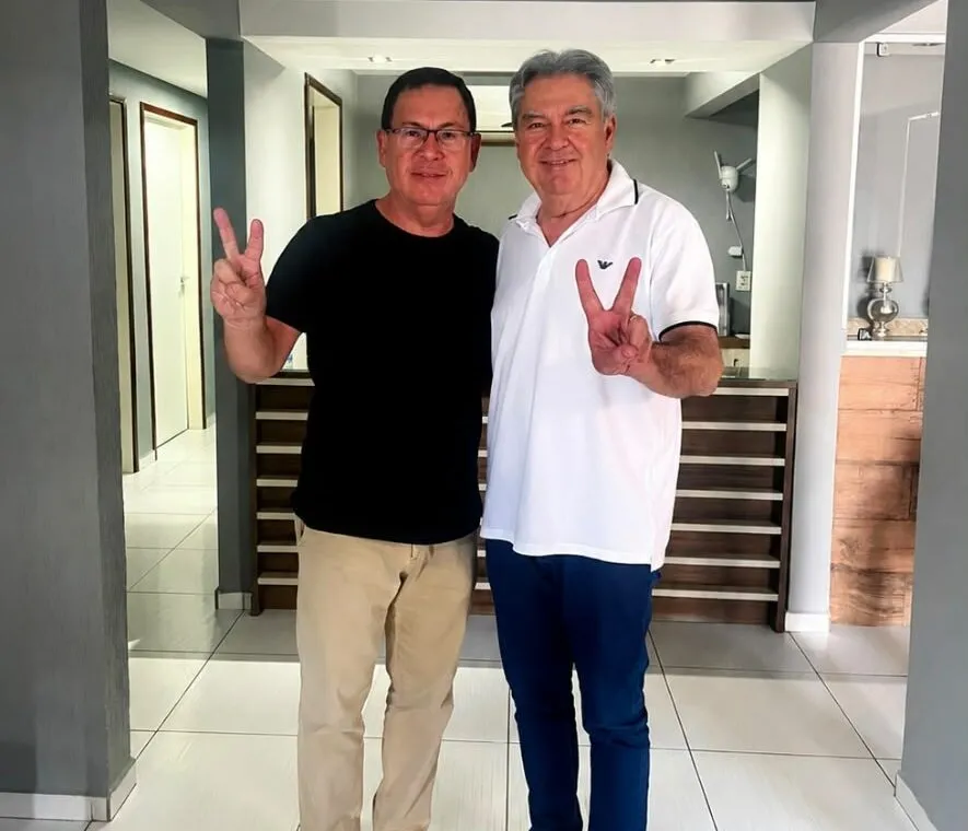 O parlamentar recebeu o respaldo do vice-prefeito de Sumé, Dr. Francisco Braz, fortalecendo sua atuação no Cariri paraibano. (Foto: Reprodução).