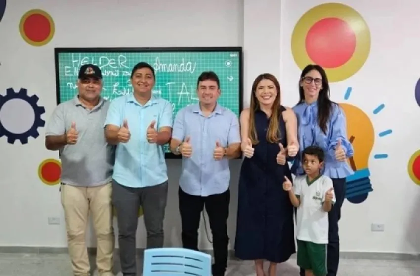 O treinamento prepara os docentes para utilizar os equipamentos e integrar as Salas Maker ao planejamento pedagógico das escolas. (Foto: Reprodução).