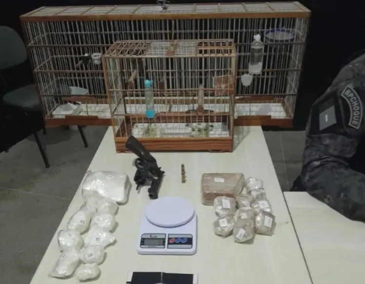 Homem é preso com arma de fogo e drogas, em ação realizada pelo BPChoque, no município de Cajazeiras