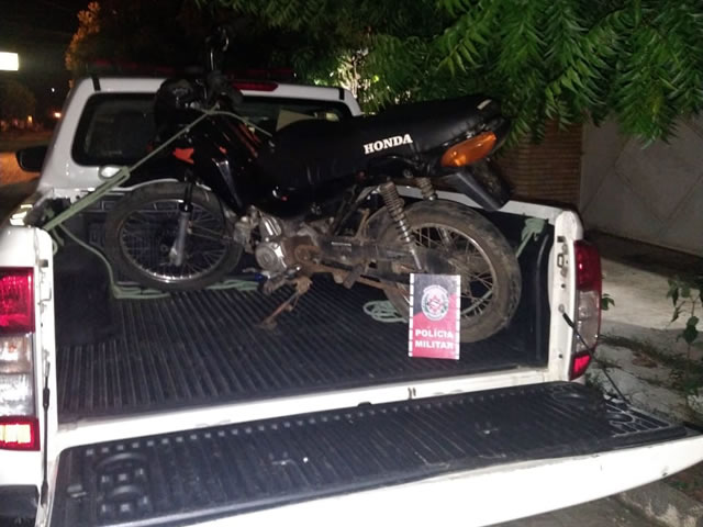 A motocicleta foi entregue a Polícia Civil para serem tomadas as medidas cabíveis Foto: Divulgação PMPB)