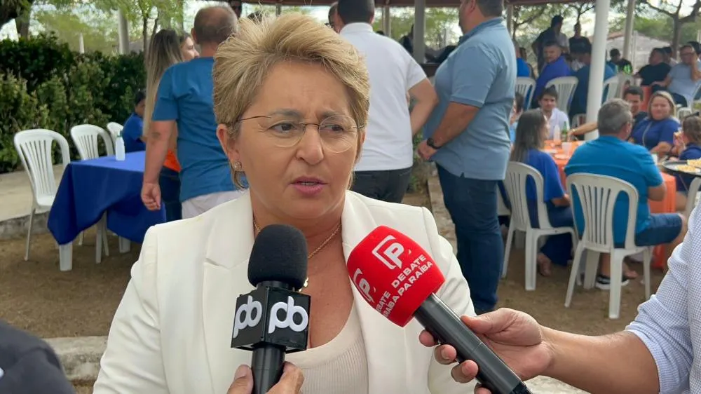TCE-PB reprova contas de Leninha Romão e aponta descumprimento de índice na educação. (Foto: Debate Paraíba).