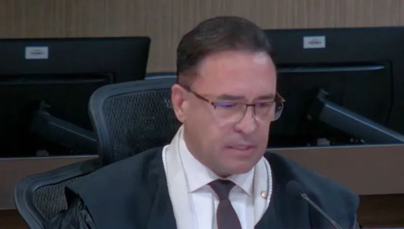 A empresa alegou que o aparelho eletrônico teria sido furtado ou extraviado e que, dessa forma, não teria responsabilidade pelas publicações realizadas a partir do dispositivo. (Foto: Reprodução).