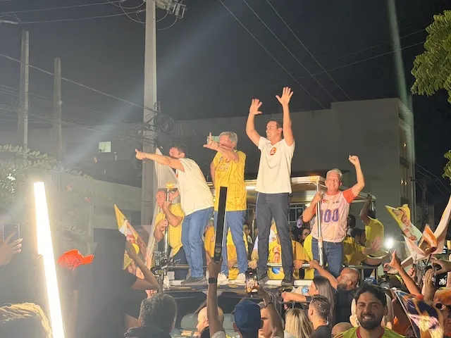Ao longo do dia, o movimento ganhou força e preparou o cenário para o grande encontro realizado à noite. (Foto: Reprodução).