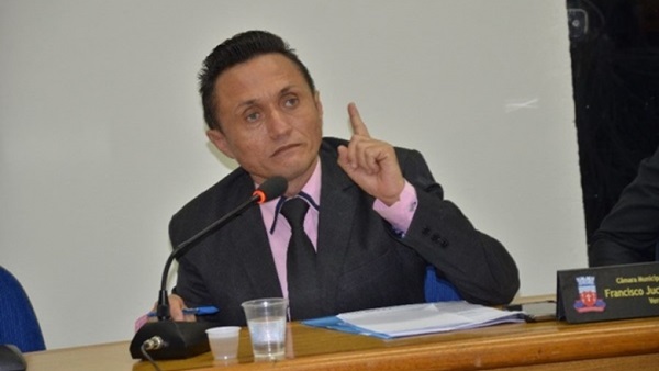 Jucinério Felix (PPS) está se tornando principal opositor do prefeito Aldemir. (Foto: Reprodução)