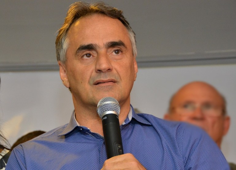 Em seu voto, o conselheiro apontou excesso na contratação de servidores sem concurso, a título de excepcional interesse público. (Foto: Reprodução).