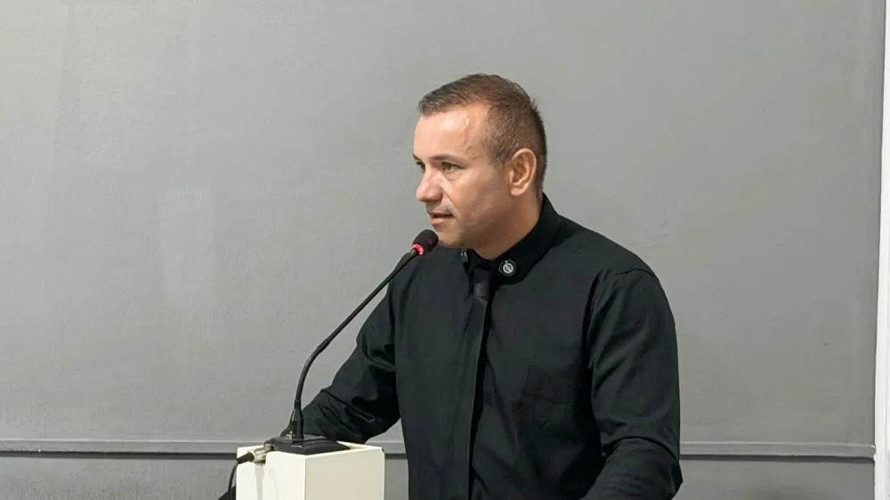 A votação movimentou os bastidores políticos do município e colocou em evidência a articulação dos parlamentares em torno da composição da nova Mesa Diretora. (Foto: Reprodução).
