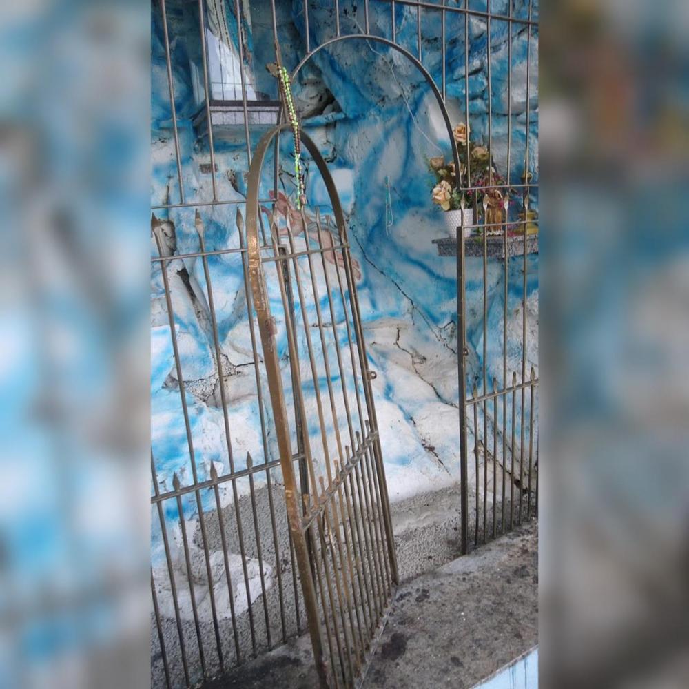 A autoria do delito ainda é desconhecida e moradores da comunidade cobram uma resposta das autoridades policiais (Foto: Reprodução)
