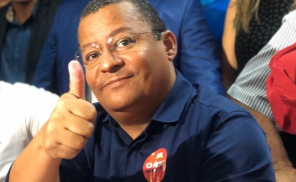 A mudança ocorre após intervenção do PTB tirando a legenda das mãos de Wilson Santiago. (Foto: Reprodução).