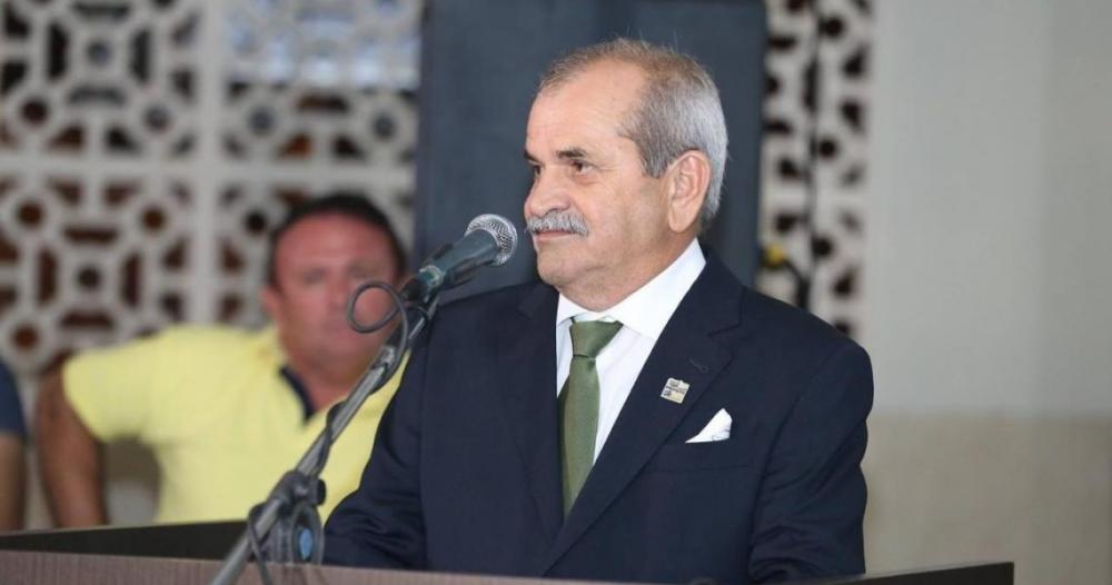O Ex-Prefeito de Uiraúna foi afastado do cargo no dia 21 de dezembro de 2021 depois de ser preso pela Polícia Federal na Operação “Pés de Barro” com R$ 25 mil na cueca. (Foto: Reprodução).
