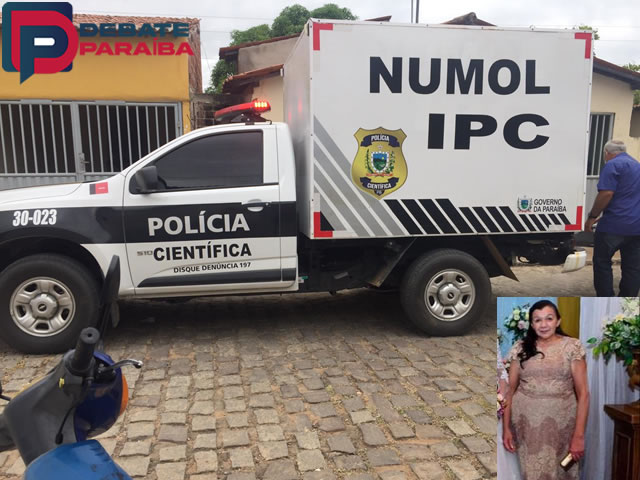 O corpo da vítima foi encaminhado ao IML de Cajazeiras para ser realizado o exame cadavérico (Foto: Debate Paraíba)