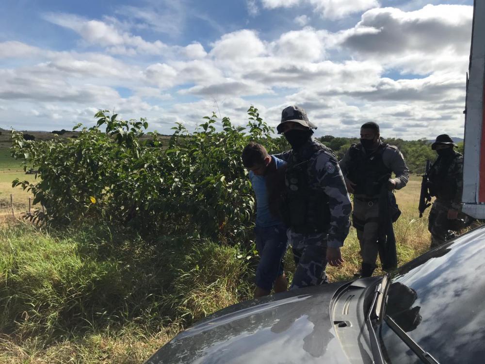 O acusado foi encaminhado ao Hospital Regional de Cajazeiras e após o atendimento médico será conduzido à Central de Polícia Civil (Foto: Reprodução blog do Angelo Lima)