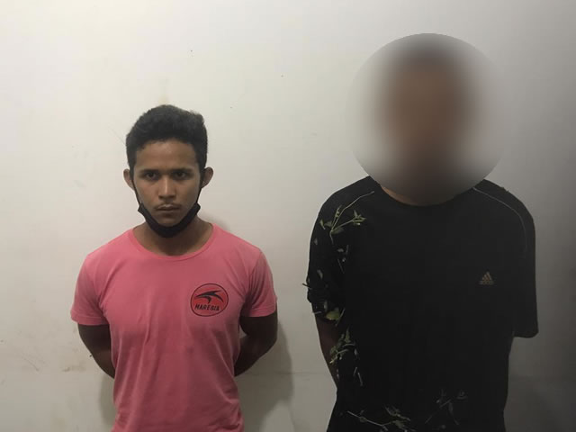 O jovem preso e o menor apreendido foram encaminhados à Central de Polícia Civil juntamente com a arma apreendida e os materiais recuperados (Foto: Blog do Angelo Lima)