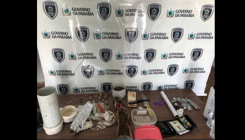 Os investigados e o material apreendido foram conduzidos à delegacia de Polícia Civil para serem adotadas as medidas que necessita o caso (Foto: Reprodução)