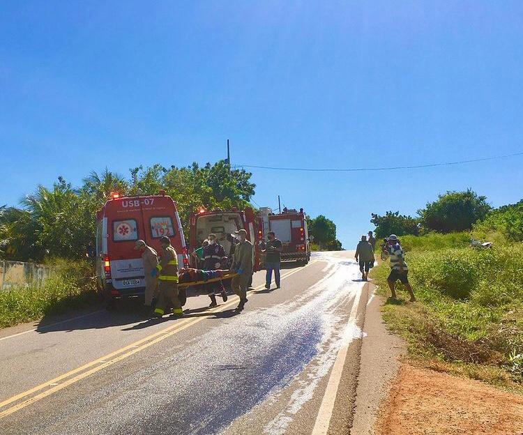 Posteriormente foi realizada a limpeza da pista e em seguida liberado o fluxo normal da via (Foto: Reprodução)