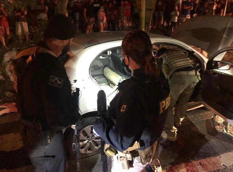 Os policiais estavam monitorando o grupo em diligências de uma investigação da DRACO e DCCPAT-JP, em parceria com as Polícias Militar, Penal e Rodoviária Federal (Foto: Divulgação PCPB)