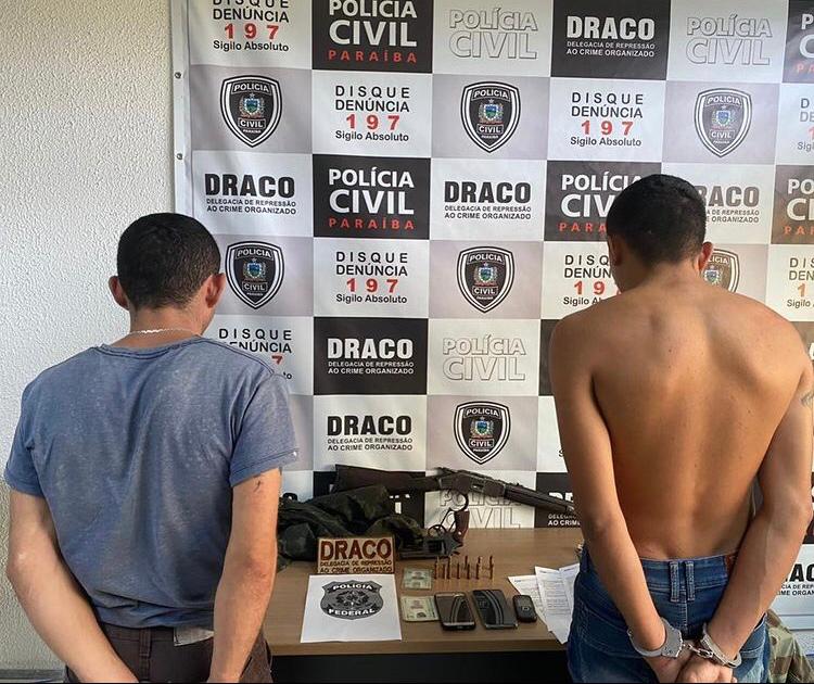 De acordo com o delegado Diego Beltrão, ainda contra o suspeito de matar o militar existiam expedidos em seu desfavor cinco mandados de prisão (Foto: Divulgação PCPB)
