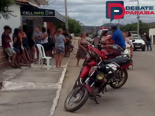 A Polícia Militar foi acionada e esteve no local colhendo informações e dando início as diligências, porém os suspeitos não foram localizados e presos (Foto: Reprodução)