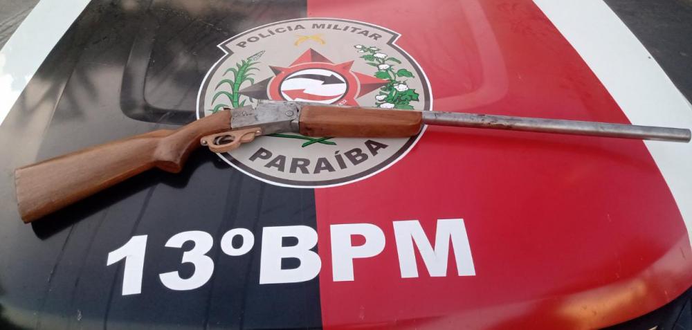 O homem foi conduzido à delegacia de Polícia e autuado em flagrante pelo crime tipificado no Art. 121 do Código Penal (Foto: Divulgação PMPB)