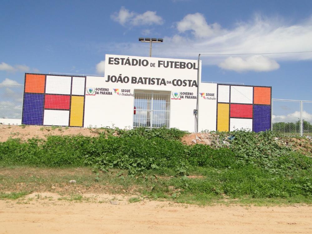 O estádio está pronto, porém até agora o governo não inaugurou. (Foto: Reprodução). 