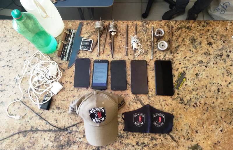 Todo o material apreendido foi encaminhado à Central de Polícia Civil para serem adotadas as medidas que necessita o caso (Foto: Reprodução)