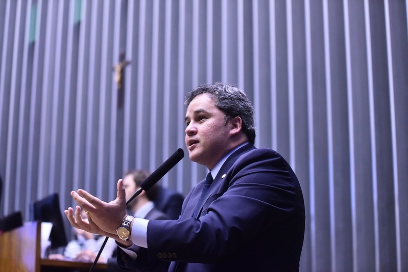 Efraim Filho é deputado pelo Democratas (Foto: Divulgação)