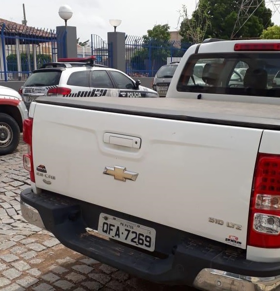 Carro roubado é recuperado em Pombal. (Foto: Assessoria).