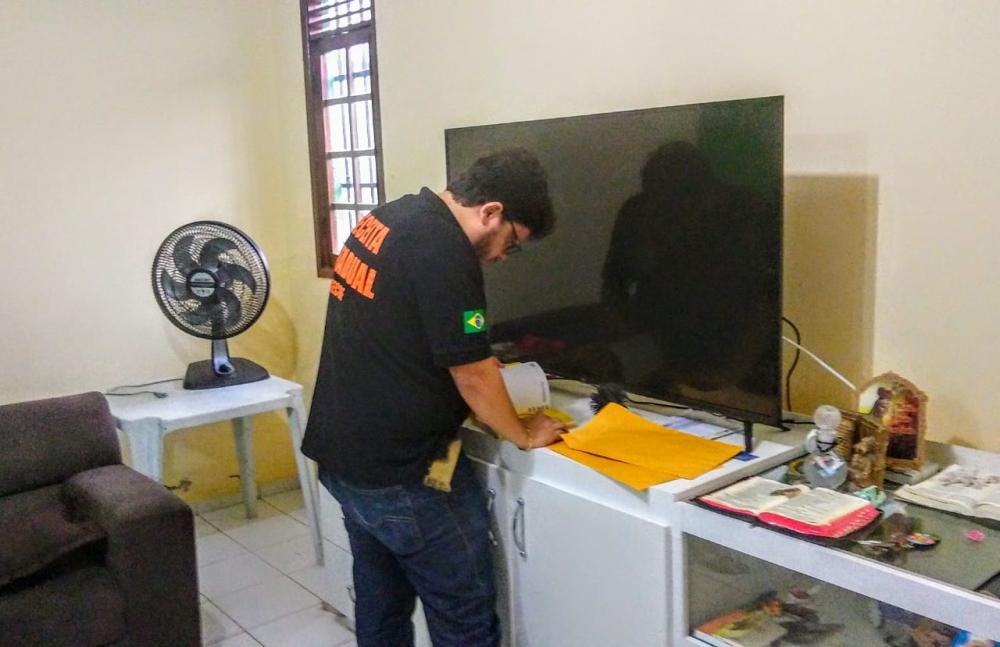 Gaeco deflagra operação (Foto: Walla Santos)