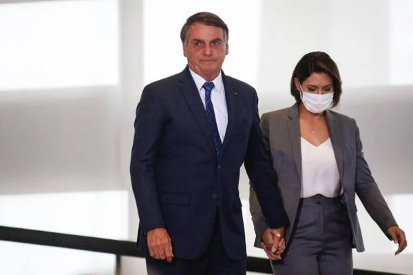 Presidente Jair Bolsonaro e sua esposa, Michelle Bolsonaro (Foto: Igo Estrela/Metrópoles)