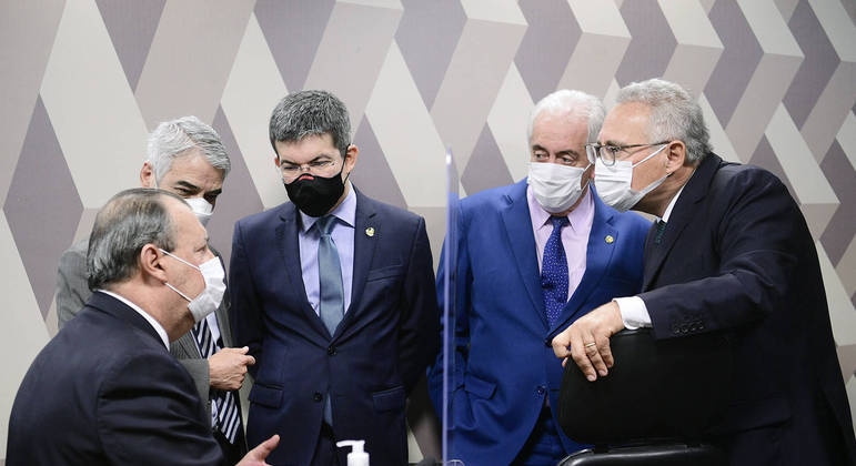 Calheiros quer depoimentos de Marcelo Queiroga e Luciano Hang antes do fim dos trabalhos (Foto: Pedro França/Agência Senado)