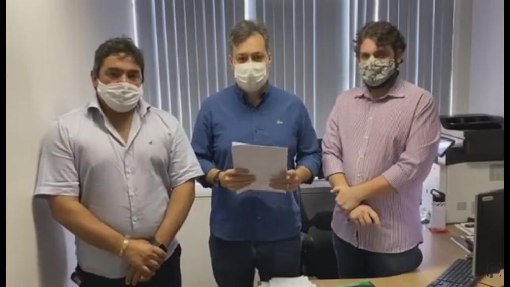 Anúncio feito pelo prefeito Lucas Braga, em vídeo (Foto: Reprodução/Debate Paraíba)