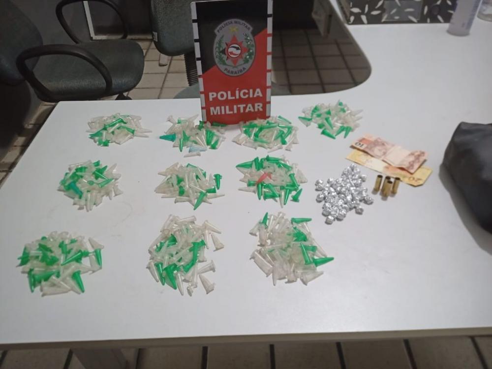 Posteriormente a investigada foi conduzida à delegacia de Polícia Civil para serem adotados os procedimentos que determina a Lei (Foto: Reprodução)
