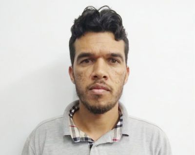 Diego Freitas da Silva, acusado de aplicar golpes em trabalhadores e no comercio de Sousa. (Foto: reprodução).
