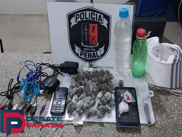 Posteriormente o material foi levado à delegacia de Polícia Civil para serem adotados os procedimentos que determina a Lei (Foto: Reprodução)