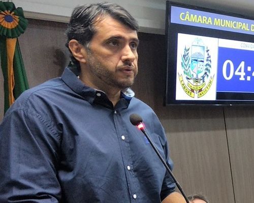 Câmara Cível do TJPB acata recurso do ex-prefeito André Gadelha e reforma sentença de improbidade administrativa