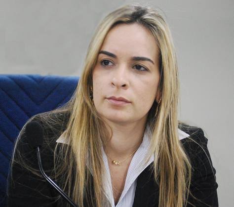 Daniella se definiu como oposição ao governador João Azevêdo. (Foto: Reprodução).