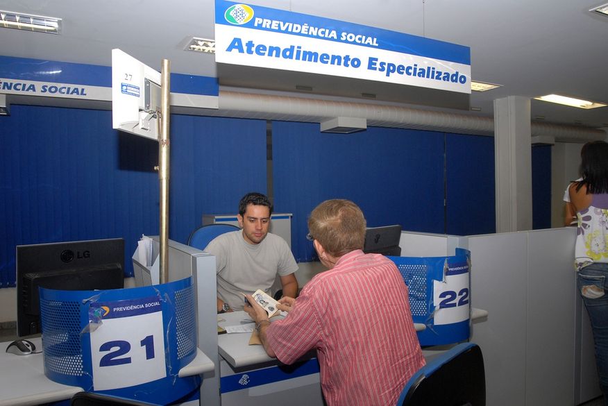 A Caixa fará a maior parte do pagamento do voucher, mas precisa aguardar a aprovação do projeto pelo Senado e a sanção do presidente Jair Bolsonaro (Foto: Reprodução).