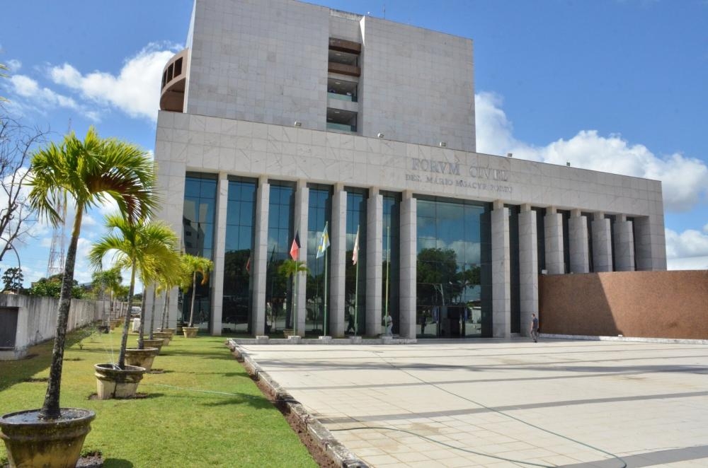 A 2º Vara de Fazenda Pública da Capital deferiu mandado de segurança de Emiliane Batista de Morais, que pedia isenção de IPVA por ser portador de deficiência (Foto: TJPB)