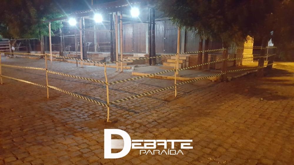 Prefeitura de Aparecida monta barreira sanitária e realizou a desinfecção das principais ruas da cidade.