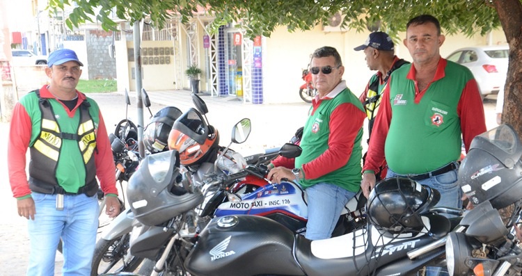 Com aumento desenfreado dos combustíveis, mototaxistas de Sousa anunciam reajuste no valor do frete