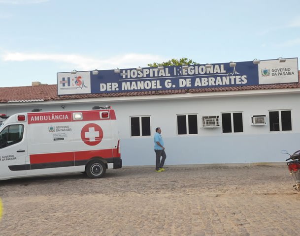 Aliadas de João Estrela são exoneradas do Hospital regional de Sousa. (Foto: Reprodução).