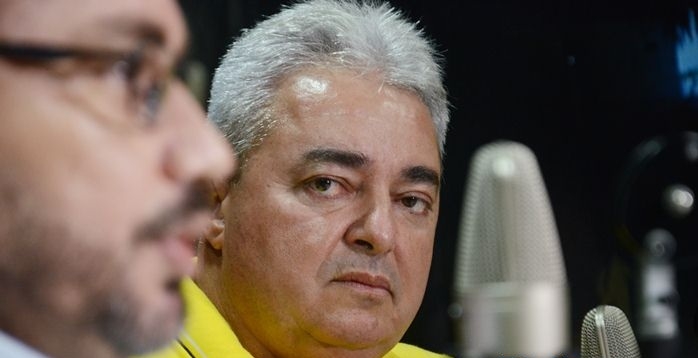 Prefeito Marcelo Vale denuncia ex-prefeito de Nazarezinho à Promotoria de Justiça de Sousa por supostas irregularidades em execução de obra