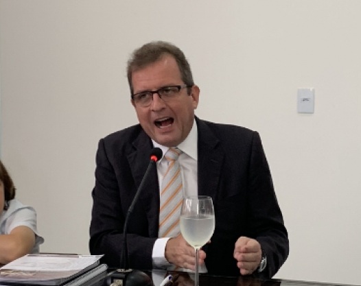 Prefeito de Sousa acata decisão judicial que proíbe reabertura de bares, restaurantes e espetinho. (Foto: Reprodução).