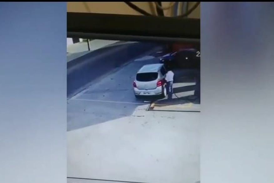 Motorista foge após abastecer veículo (Foto: Reprodução)