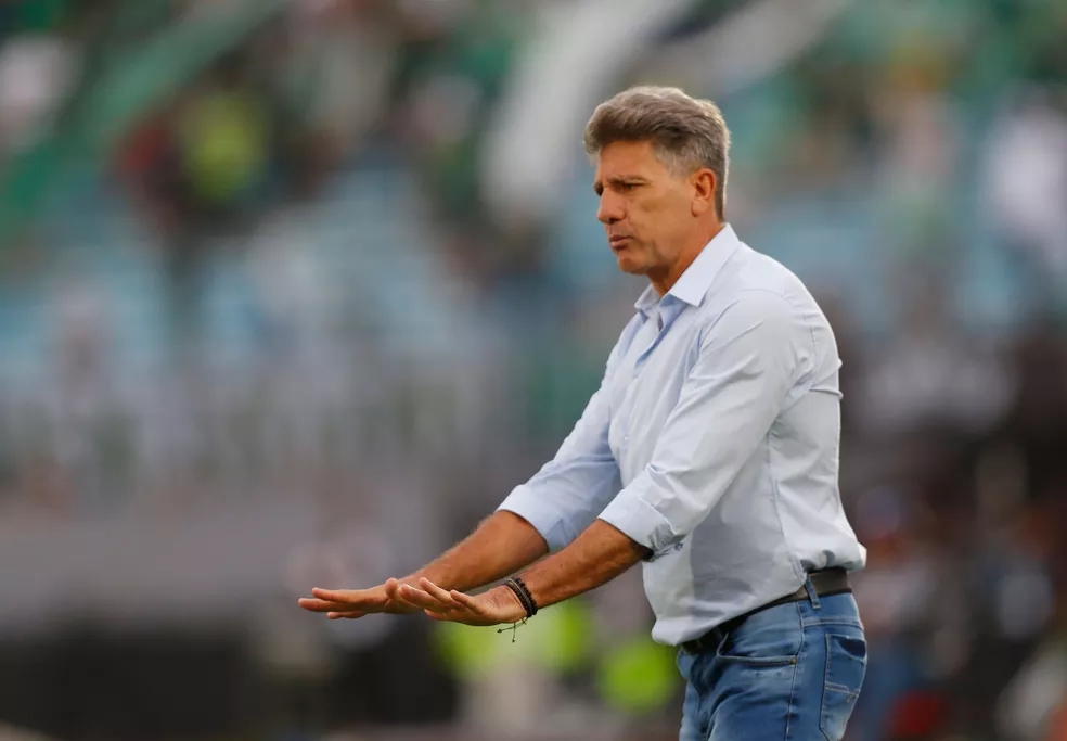 Renato Gaúcho em Palmeiras x Flamengo — Foto: REUTERS/Agustin Marcarian