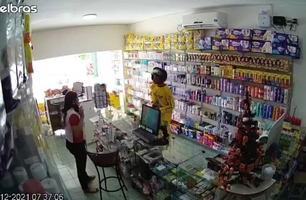 Câmeras de segurança registraram toda a ação e foram analisadas pela polícia, para dar continuidade as investigações (Foto: Reprodução)
