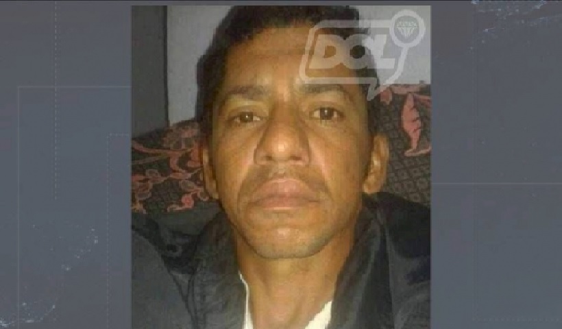 Posteriormente o corpo foi encaminhado ao NUMOL para ser feita a necropsia (Foto: Reprodução)