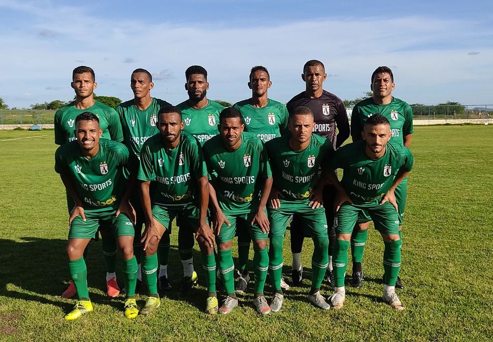 Formação titular do Sousa em mais um amistoso de pré-temporada — Foto: Divulgação / Sousa