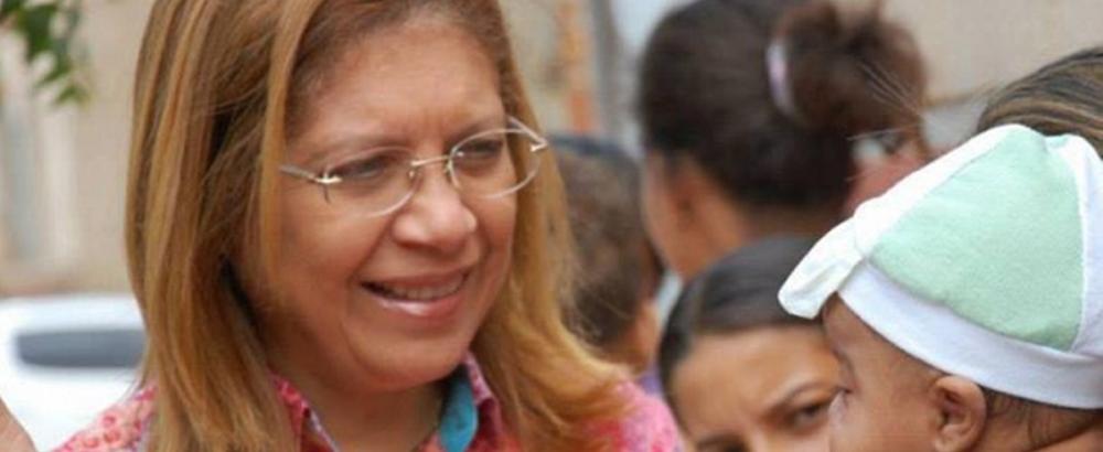 Pré-candidata a prefeita de Cajazeiras, Denise Albuquerque. (Foto: Reprodução).