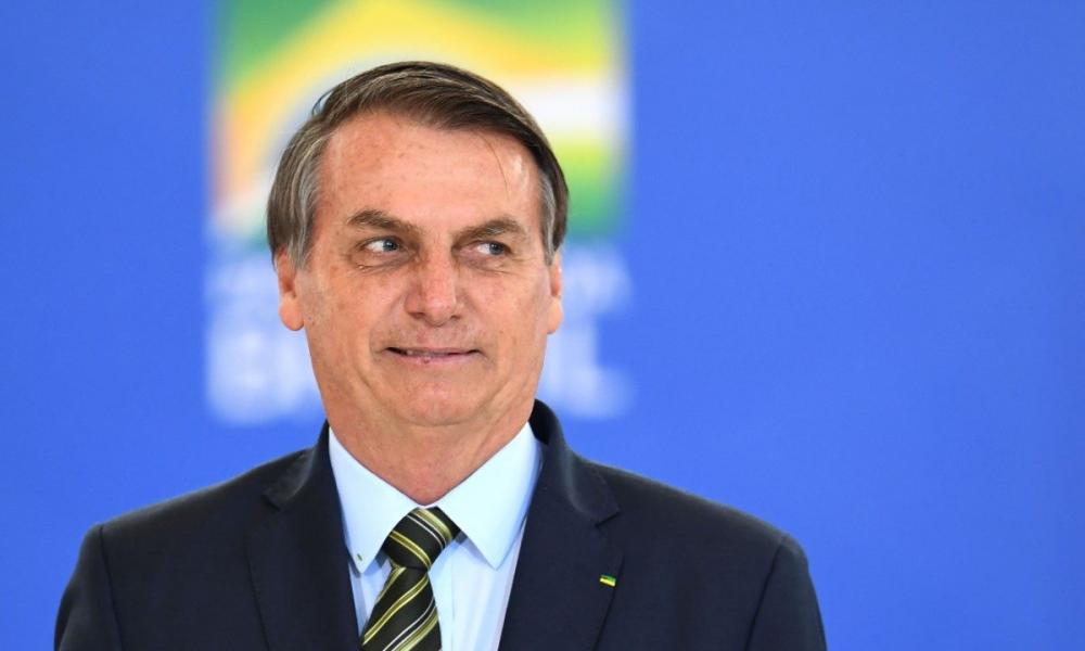 Jair Bolsonaro afirmou que foi acertado o pagamento de mais duas parcelas do auxílio emergencial. (Foto